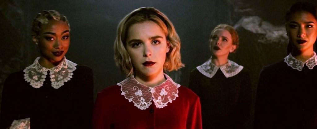 Image officielle montrant Sabrina et les soeurs du destin