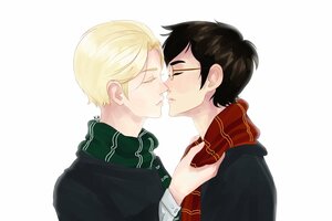Fan Art mettant en scène Harry Potter et Draco Malfoy sur le point de s'embrasser