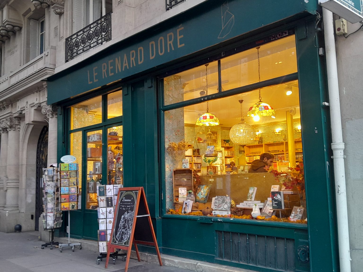 [REPORTAGE] Les meilleures librairies manga à Paris - Revue de la Toile