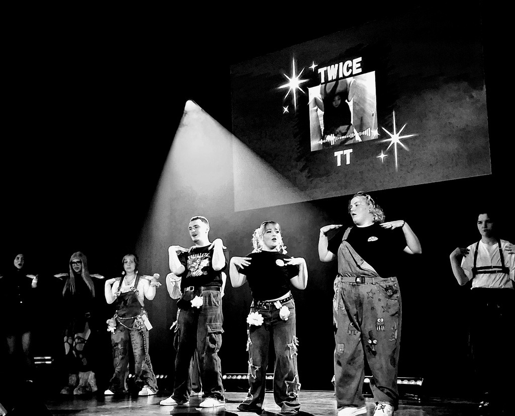 Random Kpop avec Hope Eternity 